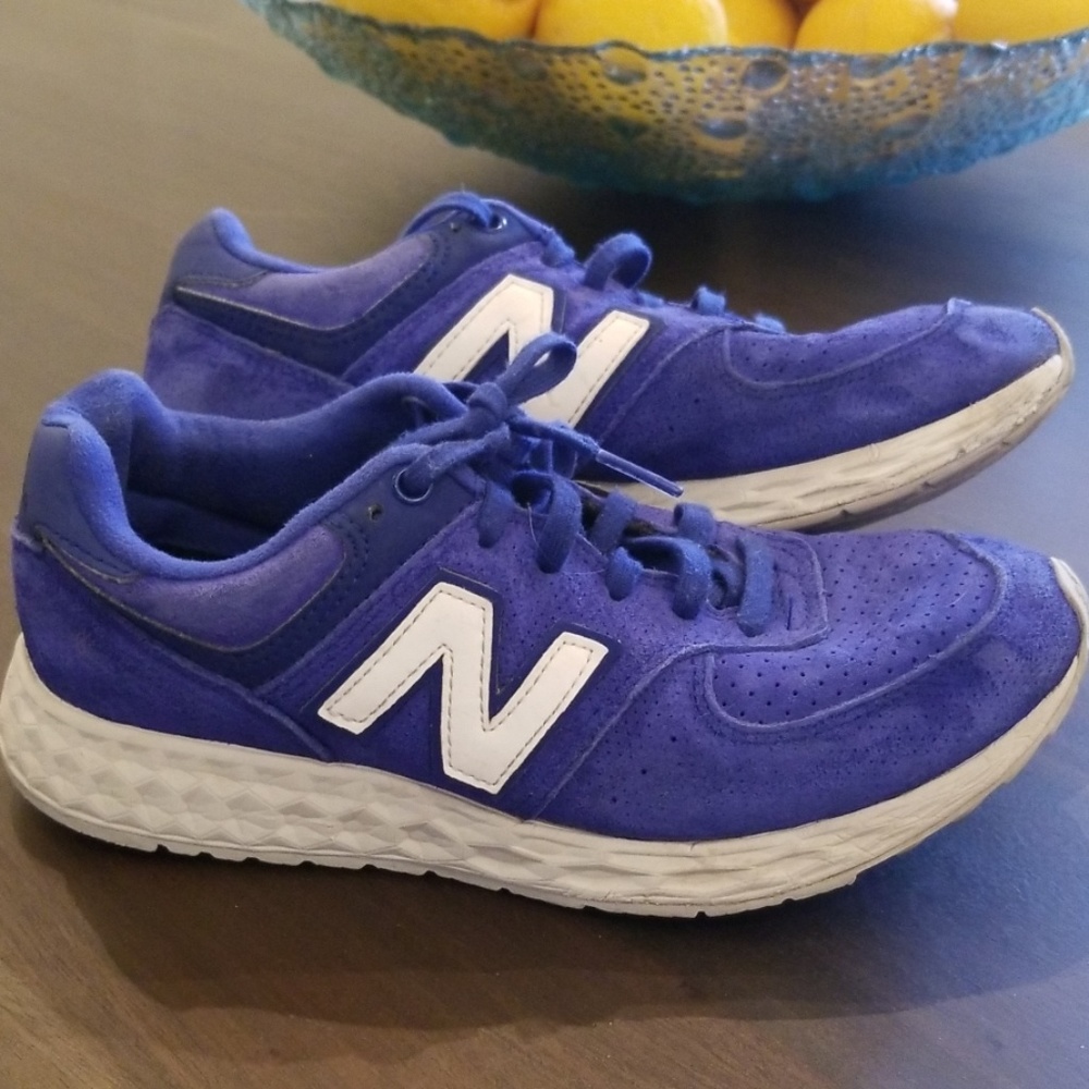 Kids 5.5 New Balance 574 Blue Suede